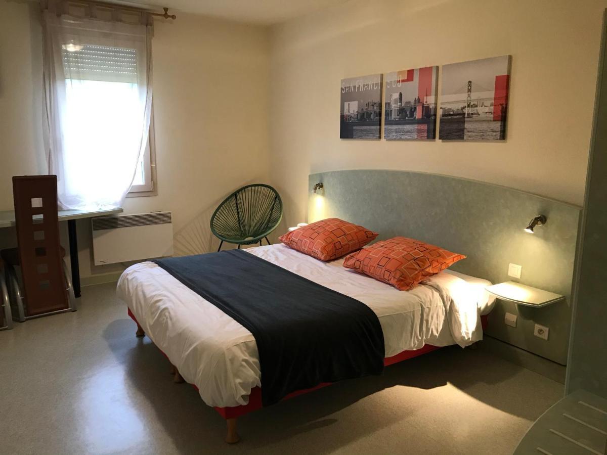 Abel Hôtel Langeac Buitenkant foto