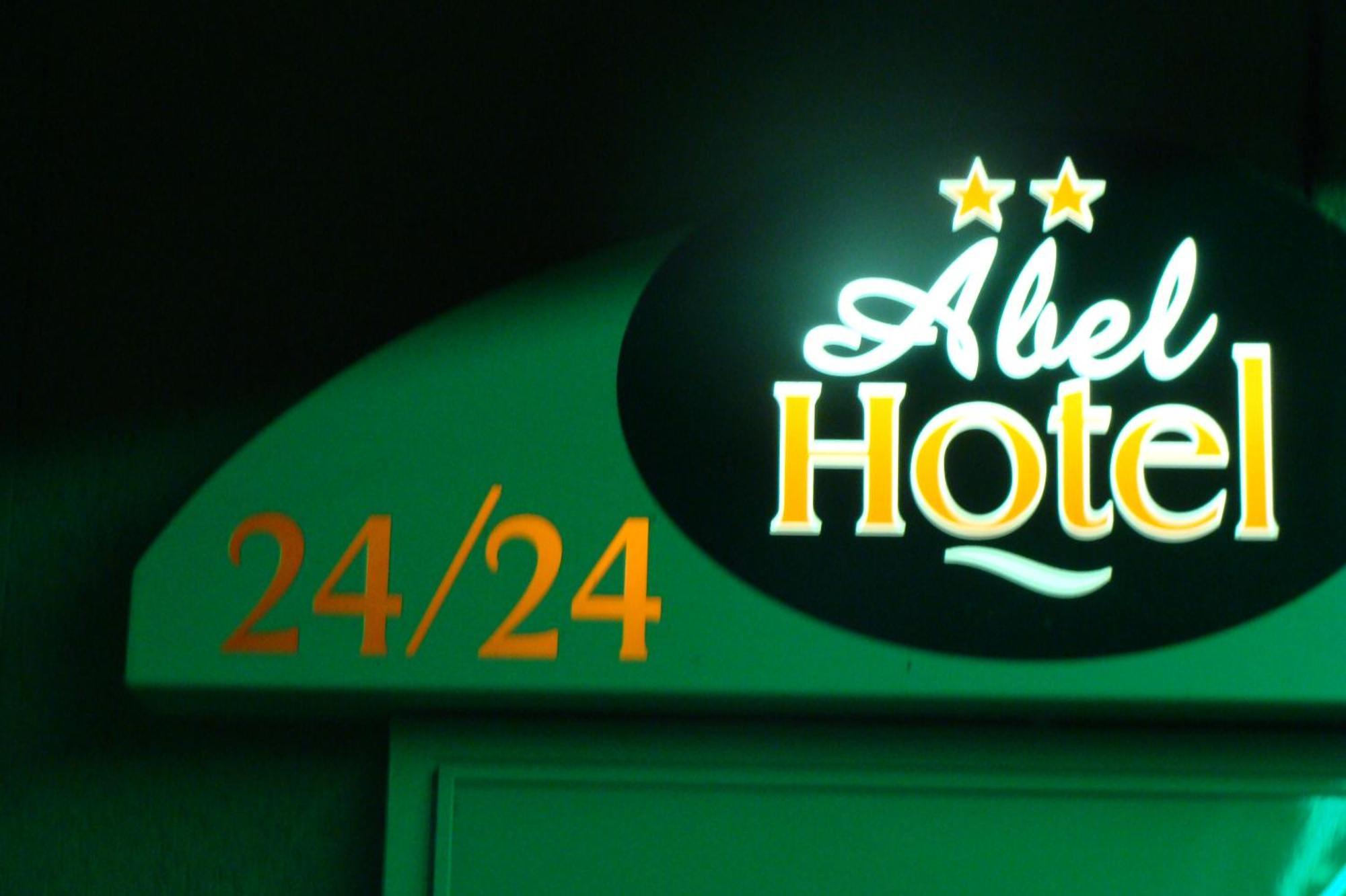 Abel Hôtel Langeac Buitenkant foto